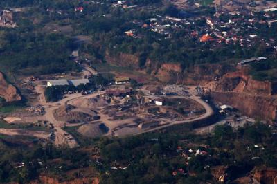 Penampakan pertambangan galian C di kawasan Ngoro, Mojokerto, Jawa Timur, Minggu (26/9/2021).