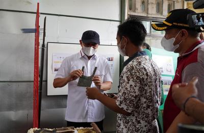 Kunjungan MenkopUKM RI ke UMKM binaan YDBA di Kabupaten Banyumas, Sabtu (26/9/2021).