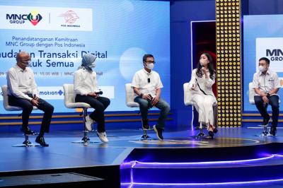 Penandatanganan Nota Kesepahaman dan Perjanjian Kerja sama MNC Group dan PT POS Indonesia (Persero) di Jakarta, Rabu (29/9/2021).
