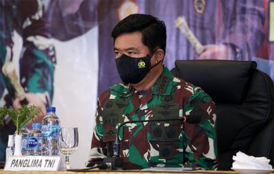 Panglima TNI Marsekal TNI Hadi Tjahjanto memimpin rapat bersama Forkopimda Se-Provinsi Papua di Jayapura, Rabu (29/9/2021).