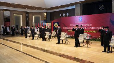 Doa bersama diikuti dan dihadiri secara langsung oleh Menteri Hukum dan HAM, Yasonna Laoly dan Wakil Menteri Eddy Hiariej.