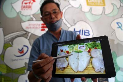 Go Publik ini diharapkan dapat memperkuat dan mewujudkan brand positioning Perseroan sebagai pelopor UKM yang mampu naik kelas.
