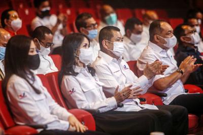 Ketua Umum Partai Perindo Hary Tanoesoedibjo saat memberikan Pidato Kebangsaan dalam rangka Peringatan HUT Ke-7 Partai Perindo di Jakarta, Jumat (8/10/2021).