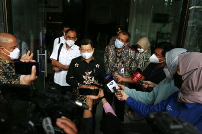 Menteri Perencanaan Pembangunan Nasional/Kepala Bappenas Republik Indonesia Suharso Monoarfa saat menyambangi gedung KPK, Jakarta, Kamis (21/10/2021).