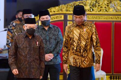 Menurut Erick, sejarah telah mencatat banyak santri yang kini sukses menjadi profesional maupun pejabat di pemerintahan.