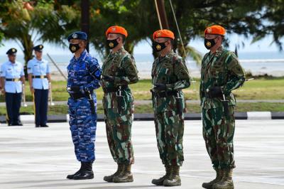 Kasau Marsekal TNI Fadjar Presetyo meresmikan empat satuan baru guna memperkuat pertahanan wilayah udara Indonesia di Ranai Jumat (22/10/2021).