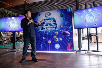Founder dan CEO Fantastis Anak Bangsa Fritz Bonny Tobing memberikan keterangan saat acara ulang tahun ke-10 FAB di Jakarta, Kamis (28/10/2021).