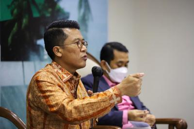Diskusi Forum Legislasi di Media Center, Kompleks Parlemen MPR/DPR-DPD. Senayan, Jakarta, Selasa (2/11/2021).