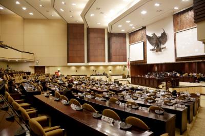 Rapat Paripurna DPD Masa Sidang II Tahun Sidang 2021-2022 di Kompleks Parlemen, Senayan, Jakarta, Selasa (2/11/2021).