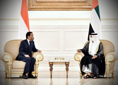 Presiden Joko Widodo tiba di Abu Dhabi, Persatuan Emirat Arab (PEA) pada Selasa, 2 November 2021.