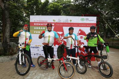 Acara olahraga dengan tema Kemayoran Urban Fun Ride di Jakarta, Jumat (5/11/2021).