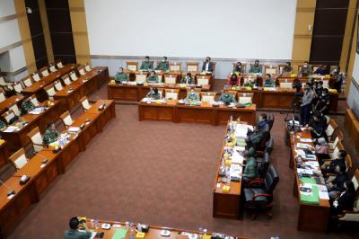 Calon Panglima TNI Jenderal Andika Perkasa saat menjalani uji kelayakan dan kepatutan dengan Komisi I DPR RI di Kompleks Parlemen, Jakarta, Sabtu (6/11/2021).