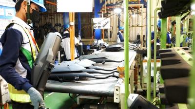PT Dharma Polimetal (Dharma Group), perusahaan manufaktur komponen otomotif, mendapatkan peningkatan order yang signifikan untuk komponen otomotif.