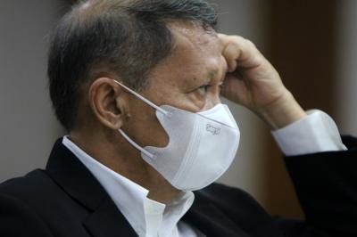Terdakwa Mantan Direktur Utama PT Pelindo ll RJ Lino mengikuti sidang lanjutan di Pengadilan Tipikor, Jakarta, Kamis (18/11/2021).