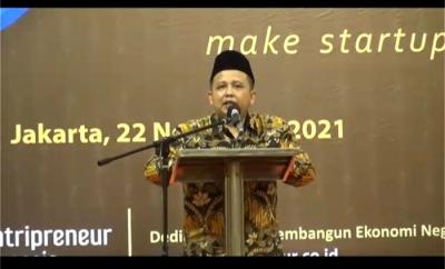 Menparekraf Sandiaga Salahuddin Uno, berharap kegiatan Santripreneur Award 2021 bisa menjadi pionir dalam pengembangan kewirausahaan di Indonesia.