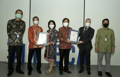 BCA melalui Satuan Kerja Enterprise Security (SKES) yang bertugas melindungi dan mengamankan aset informasi BCA dari ancaman cyber.