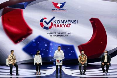 Konferensi pers acara Konvensi Rakyat Partai Perindo di Jakarta Concert Hall, iNews Tower, MNC Center Kebon Sirih, Jakarta Pusat, Kamis (25/11/2021).