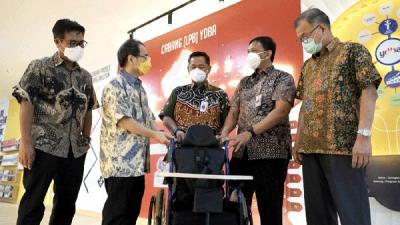 Penandatanganan MoU Kolaborasi YDBA dengan PT GS Battery dan Yayasan WAFCAI yang merupakan partnership dari PT Denso Indonesia di Galeri UKM YDBA.
