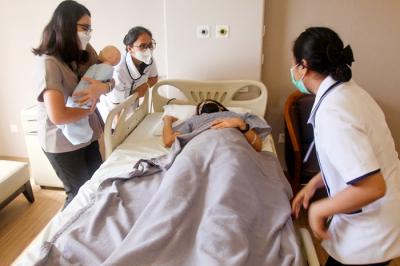 Simulasi tanggap bencana yang dilakukan Siloam Hospitals Lippo Village, Tangerang, Kamis (25/11/2021).