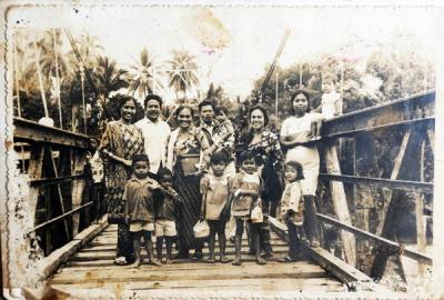 Jembatan gantung dengan total panjang bentang 120 meter ini dulu berdiri kokoh di atas Sungai Batang Sikerbau, Ujung Gading, Pasaman Barat, Sumatera Barat.