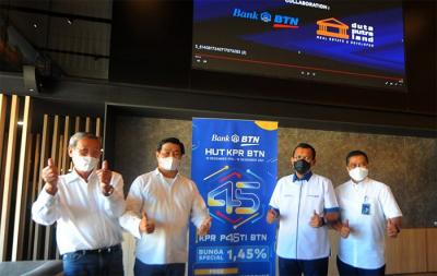 Peresmian program suku bunga khusus 1,45% KPR Platinum dalam rangka Hari Ulang Tahun (HUT) KPR ke 45 di Bogor, Jawa Barat, Kamis (2/12/2021).