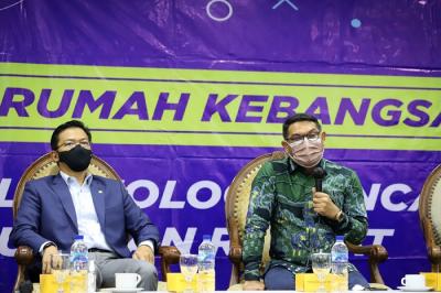 Diskusi Empat Pilar MPR di Media Center, Nusantara III, Kompleks Parlemen MPR/DPR-DPD, Senayan, Jakarta, Senin (6/12/2021).