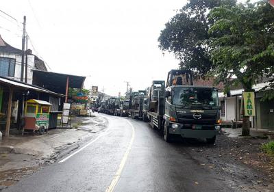 Panglima TNI Jenderal TNI Andika Perkasa akan menambah gelar alat-alat berat TNI AD untuk memperkuat BNPB melakukan Tugas Pokok dan Fungsinya.