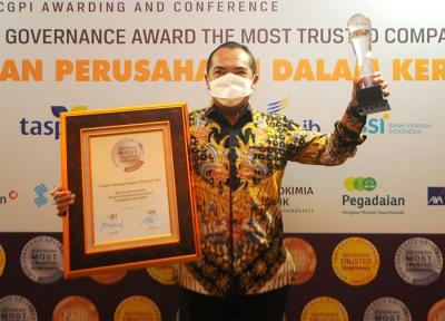 Penghargaan Indonesia Most Trusted Company pada ajang Indonesia Good Corporate Governance Award 2021 di Jakarta, Rabu (8/12/2021).