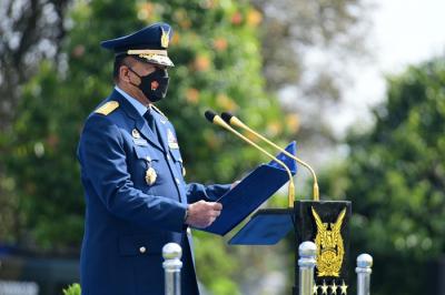 Kepala Staf Angkatan Udara (Kasau) Marsekal TNI Fadjar Prasetyo melantik 207 perwira baru lulusan Sekolah Pembentukan Perwira (Setukpa) A-25.