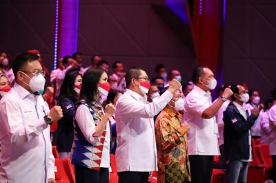 HT mengingatkan kepada anggota legislatif dari Perindo untuk mampu menyosialisasikan tujuan mulia partai yakni mewujudkan kesejahteraan rakyat Indonesia.