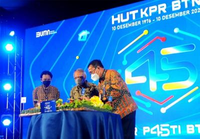 Hari Ulang Tahun (HUT) ke-45 Kredit Pemilikan Rumah (KPR) di Jakarta, Jumat (10/12/2021).