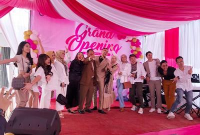 Palembang menambah deretan cabang klinik yang dipimpin oleh dr. Attaubah Mufid dan dr. Reza Gladys, Dipl.AAAM.