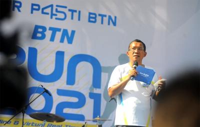BTN RUN 2021 Charity For Semeru dalam rangka HUT KPR 45 Semeru di Serpong, Banten, Minggu (12/12/2021).