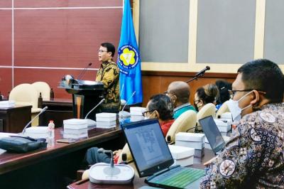 Seminar nasional, Refleksi Akhir Tahun, Memutus Ekosistem Dan Episentrum Mafia Tanah di Jakarta, Selasa (14/12/2021).