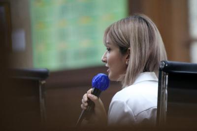 Selebriti Nia Ramadhani saat menjalani sidang lanjutan kasus dugaan penyalahgunaan narkoba di Pengadilan Negeri Jakarta Pusat, Kamis (16/12/2021).