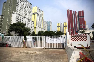 Suasana di Rumah Sakit Darurat Covid-19 (RSDC) Wisma Atlet Kemayoran, Jakarta, Jumat (17/12/2021).