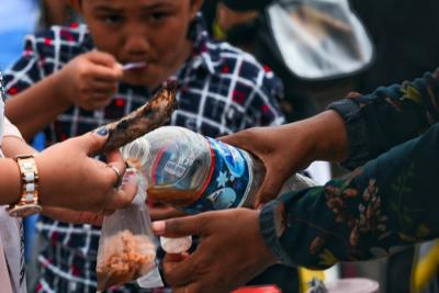 Festival Kapal Hias Nelayan Sungsang untuk yang kedua kalinya di gelar di Desa Ekowisata Sungsang, Kecamatan Banyuasi II, Kabupaten Banyuasin.