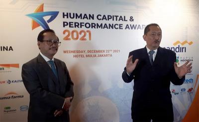 Penghargaan Human Capital & Performance Award 2021 di Jakarta, Selasa (22/12/2021).