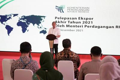 Pelepasan Ekspor Akhir Tahun 2021, di PT Toyota Motor Manufacturing Indonesia, Karawang International Industrial City, Jawa Barat, Kamis (23/12/2021).
