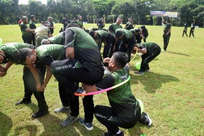 Ratusan personel Kodim 0733 Kota Semarang menggelar olahraga bersama sambil gelar pasukan kesiapan membantu pengamanan Natal dan Tahun Baru.