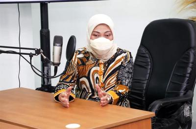 Menteri Ketenagakerjaan Ida Fauziyah, melakukan kunjungan kerja ke Balai Latihan Kerja Komunitas (BLKK) Unipro Biso di Kabupaten Tulungagung.