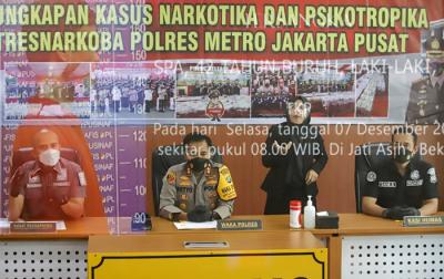 Rilis kasus Narkotika dan Psikotropika di Polres Metro Jakarta Pusat, Jumat (31/12/2021).