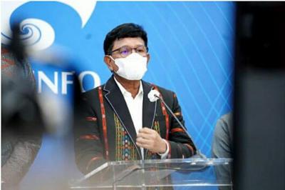 Menkominfo Johnny G. Plate memberikan persetujuan atas merger dan akuisisi penyelenggaraan telekomunikasi PT Indosat Tbk dan PT Hutchison 3 Indonesia.