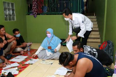 Kementerian Ketenagakerjaan melakukan inspeksi mendadak terhadap 61 Calon Pekerja Migran Indonesia dengan indikasi nonprosedural di daerah Tebet.