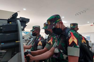 Sebanyak 779 Taruna Akademi TNI mengunjungi Museum Pusat TNI AU Dirgantara Mandala (Muspusdirla) Yogyakarta.