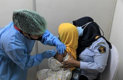 Kementerian Hukum dan HAM bekerja sama dengan BIN menyelenggarakan bakti sosial berupa vaksinasi Covid-19 bagi anak usia 6-11 tahun.