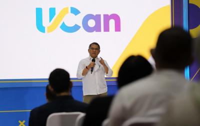 UCan menawarkan dua fitur utama yaitu Cash Withdrawal, fitur tarik tunai yang dapat ditransfer ke rekening bank pengguna.