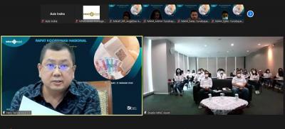 Executive Chairman MNC Group Hary Tanoesoedibjo memberikan arahan di depan jajaran direksi dan karyawan saat Rapat Koordinasi PT MNC Asset Management.