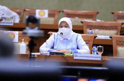 Menaker saat Rapat Kerja dengan Komisi IX DPR RI di Gedung Nusantara I Lantai I DPR RI, Jakarta, Senin (24/1/2022).
