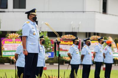 Kepala Staf Angkatan Udara Marsekal TNI Fadjar Prasetyo saat menjadi inspektur upacara peresmian Komando Operasi Udara Nasional (Koopsudnas).